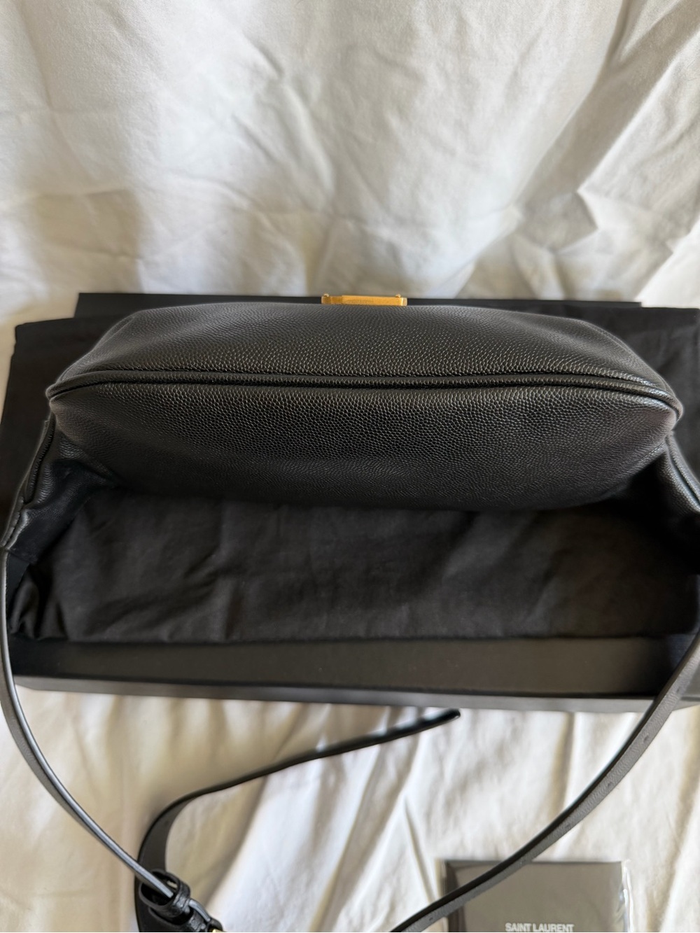 ❌SOLD❌ Saint Laurent CASSANDRE Belt Bag In Grain De Poudre Embossed Leather - Picture 9 of 9